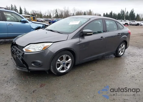 2014 Ford Focus Se z USA, uszkodzony, nr VIN 1FADP3F2XEL391872